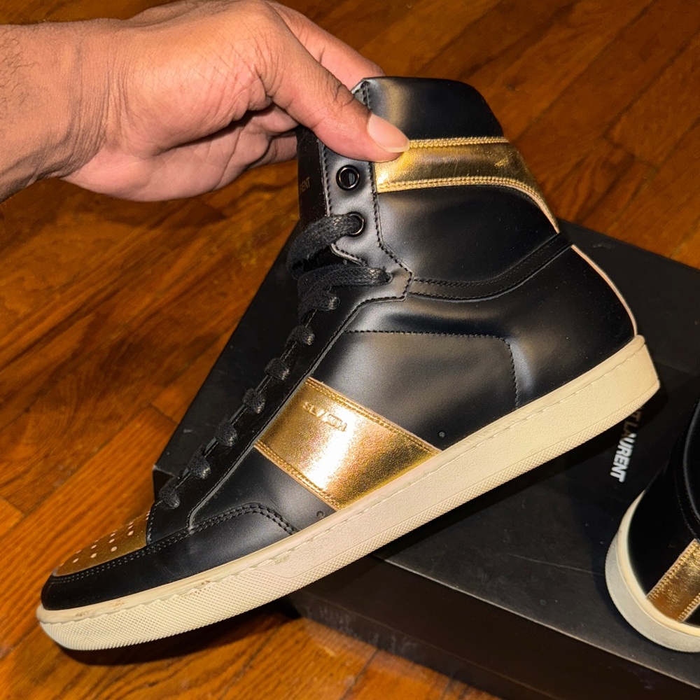 Saint Laurent Men's Black and Gold High-Top Sneakers - Picture 5 of 5